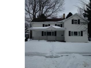 397 Depot St, Conneaut, OH 44030