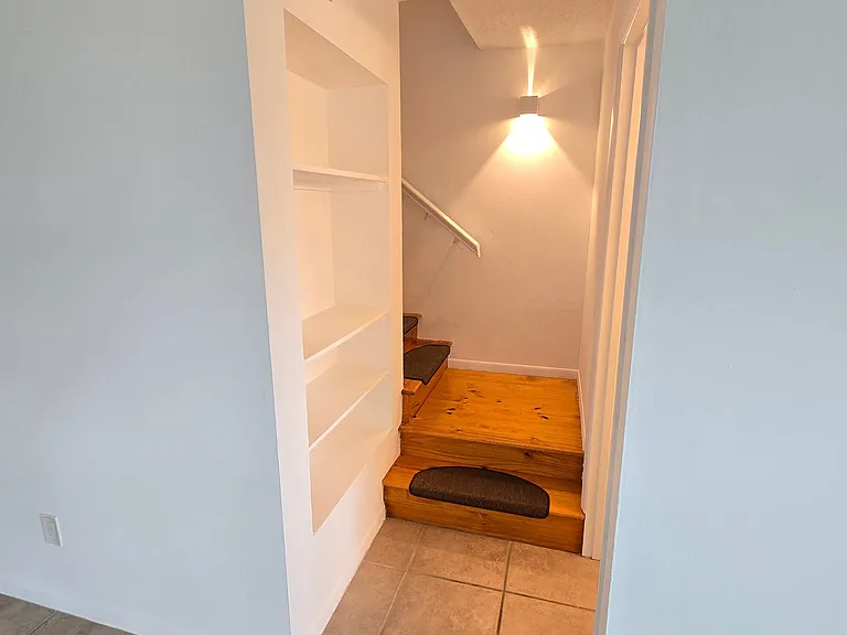 402 Dove Ln #12 — Photo 11