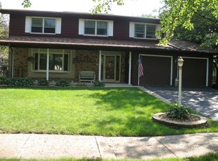 6561 Terrace Dr, Downers Grove, IL 60516