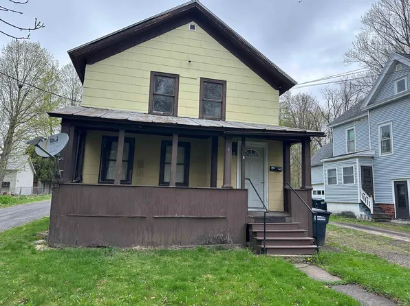 4 Garden St, Potsdam, NY 13676