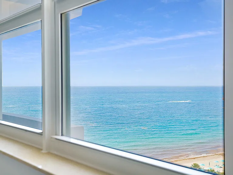 4250 Galt Ocean Dr #12K — Photo 14