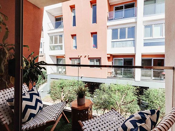 Dinning room balcony