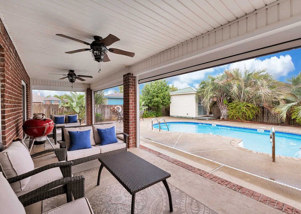 1st image of 1930 Melissa Oaks Dr