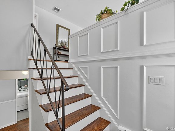 2nd image of 115 Old Pascack