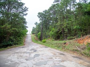140 Lamaloa Ln, Bastrop, TX 78602