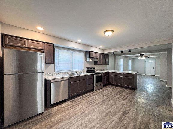 5th image of 2148 N 29th St
