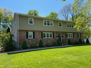 122 North St #5, Guilford, CT 06437