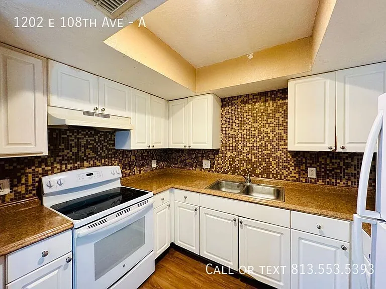 1202 E 108th Ave #A — Photo 6