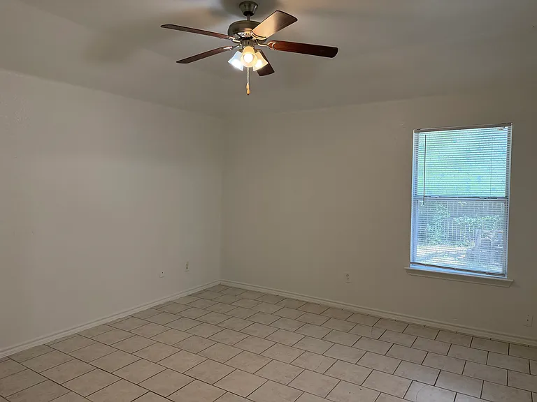 5500 David Strickland Rd — Photo 15