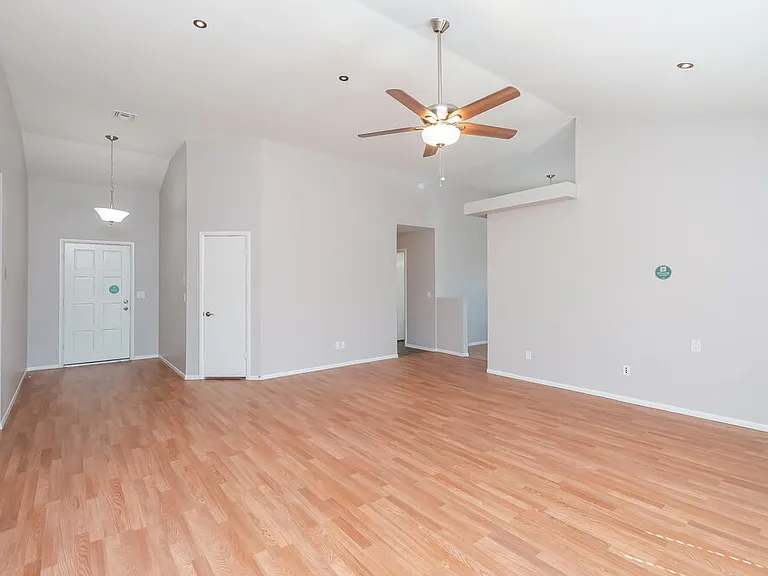 8725 W Carol Ave — Photo 5