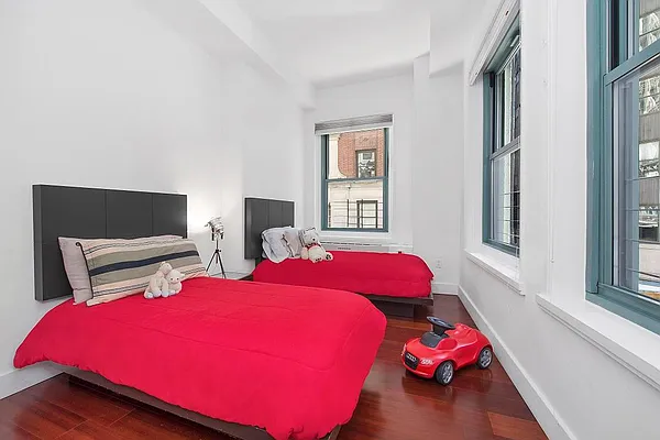 Rented by Compass | media 13