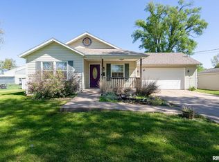 16327 3rd Ave, East Moline, IL 61244