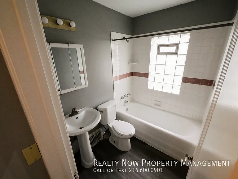 1504 Sherbrook Rd #1-1504SHERBROOK1 — Photo 4