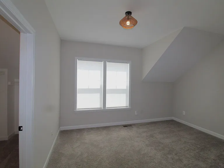 3424 Monterey Dr — Photo 32