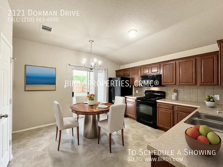 2121 Dorman Dr — Photo 4
