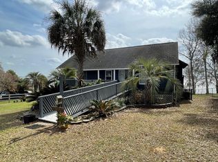 1000 Island Ct, Summerton, SC 29148