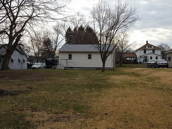 2nd image of 132 McCauley Ave