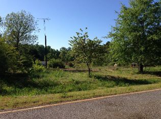 831 W Old Ila Rd, Hull, GA 30646