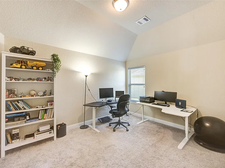 2415 Flowering Brook Ln — Photo 27