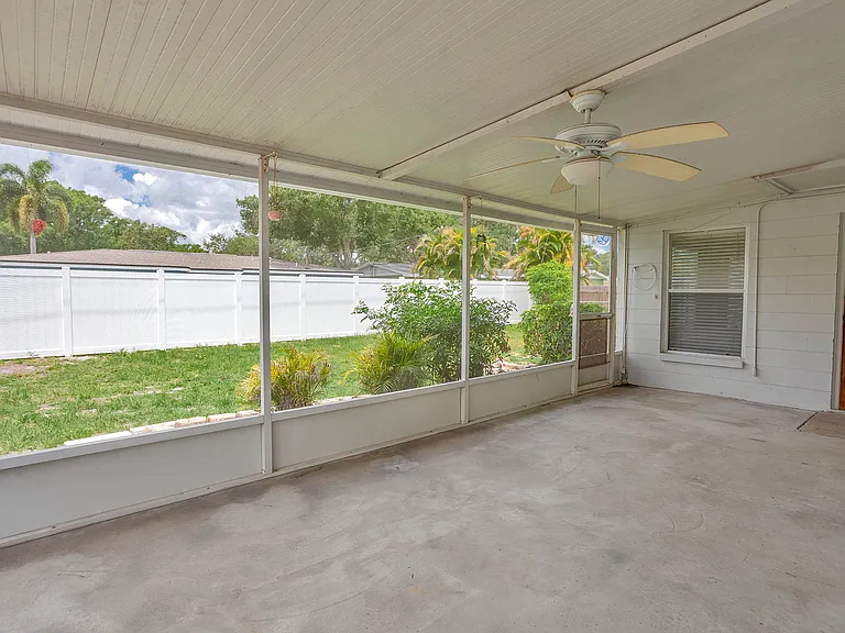 Outside Screened in Patio