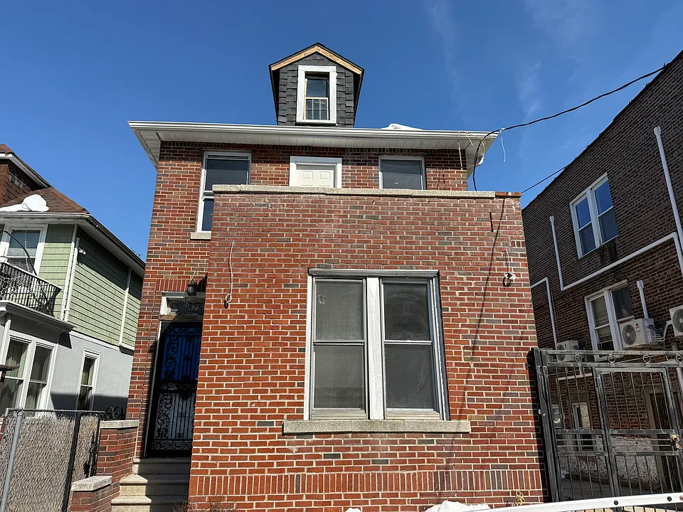 675 E 230th St #2-1