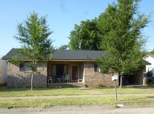 3002 38th St, Snyder, TX 79549