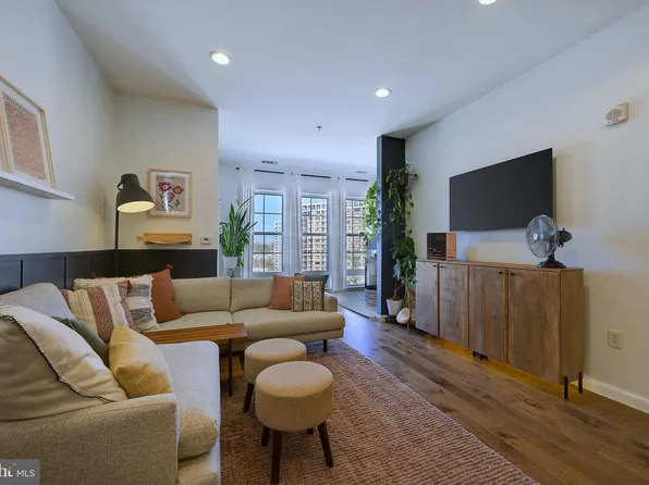 8045 Newell St APT 514, Silver Spring, MD 20910