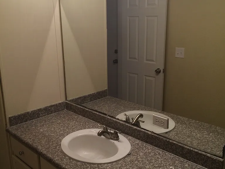 507 Chianti Ct — Photo 14
