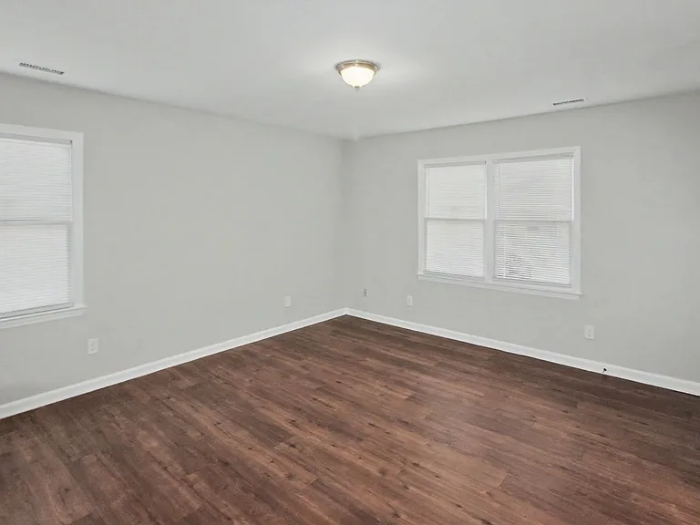 1228 Pegram St — Photo 6