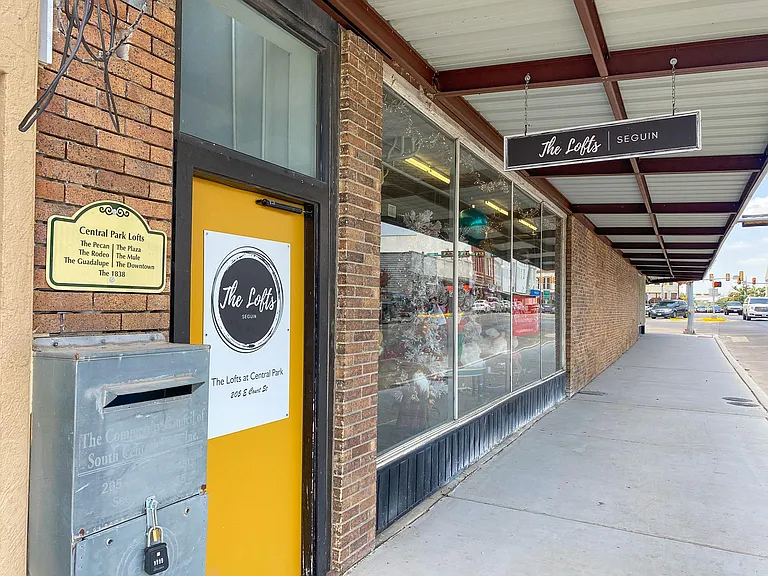 205 W Court St #1838 — Photo 9