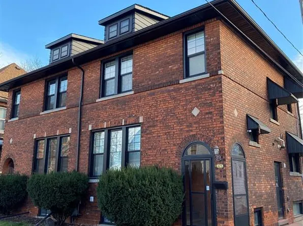 425 Karl Pl #417, Windsor, ON N9A 5W2