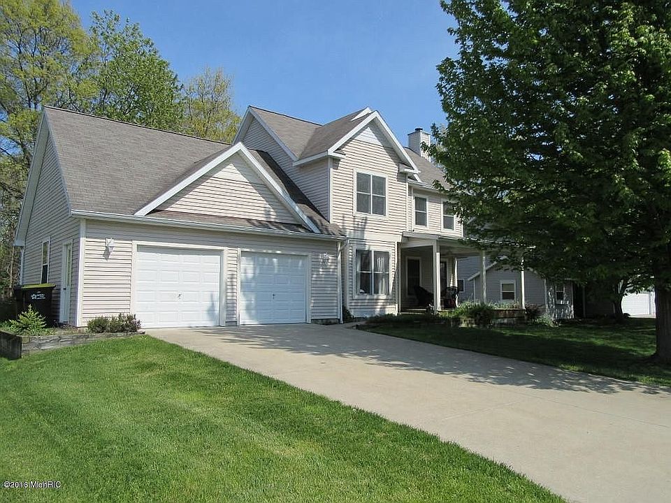 1st image of 105 Orchard Dr