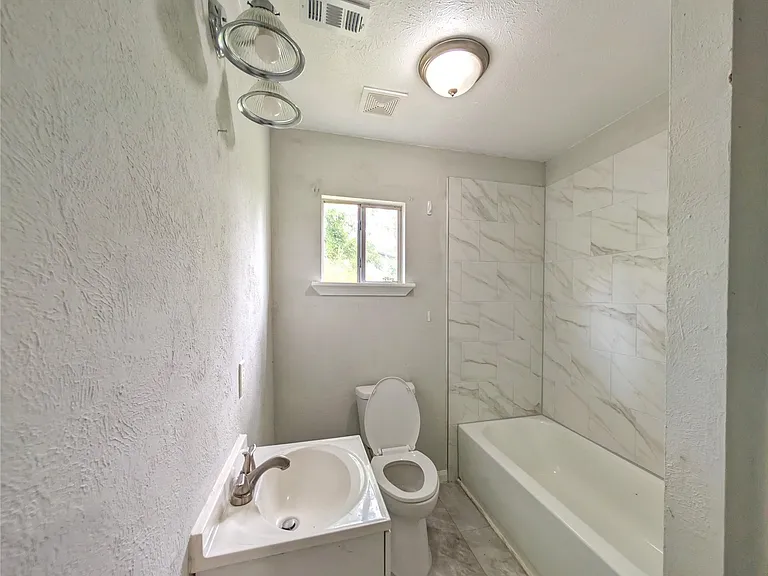 4919 Connorvale Rd — Photo 27