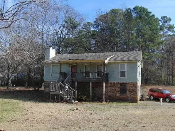 6736 Sanmoore Dr, Pinson, AL 35126