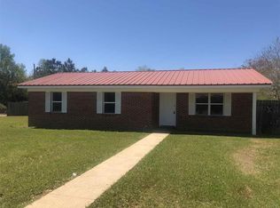 33 Evelyn St, Flomaton, AL 36441
