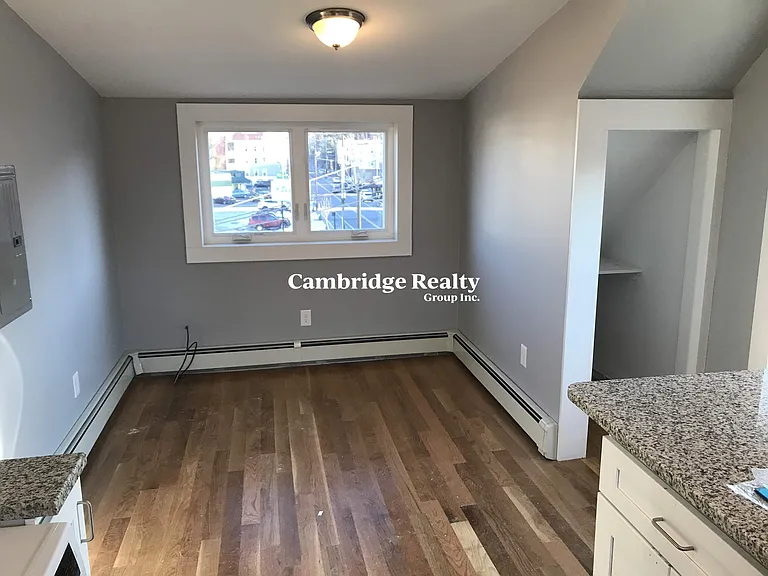 287 Beacon St #2T — Photo 7