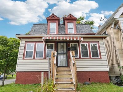 2401 North 37th STREET, Milwaukee, WI, 53210