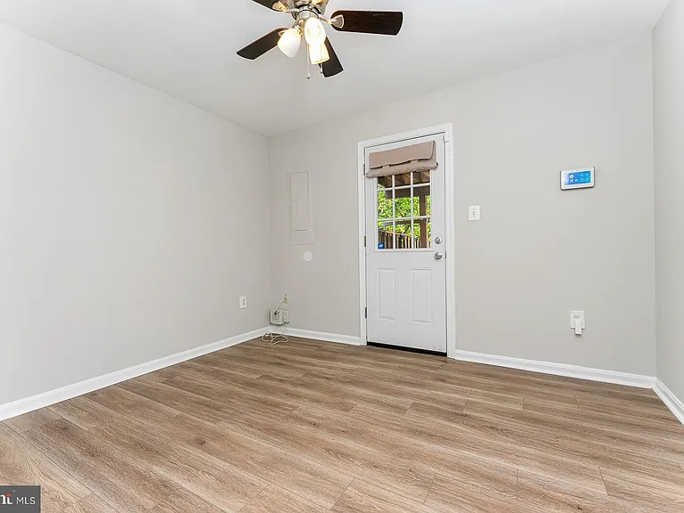 2534 Peter Jefferson Ln — Photo 7