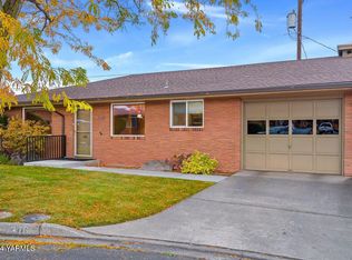 316 N 38th Ave, Yakima, WA 98902