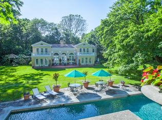 34 Darby Ln, East Hampton, NY 11937