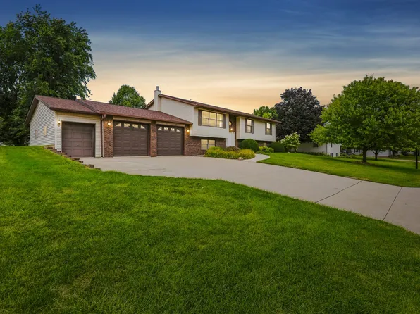 851 Mockingbird Ct, Geneseo, IL 61254
