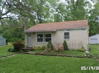 2061 Nemnich Rd, Saint Louis, MO 63136