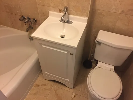 Rented by Sky Management | media 21