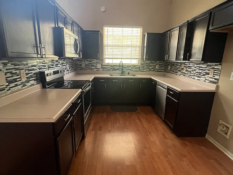 21918 Goldcrest Run — Photo 7