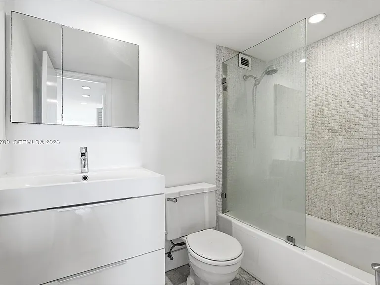 1020 Meridian Ave #902 — Photo 10
