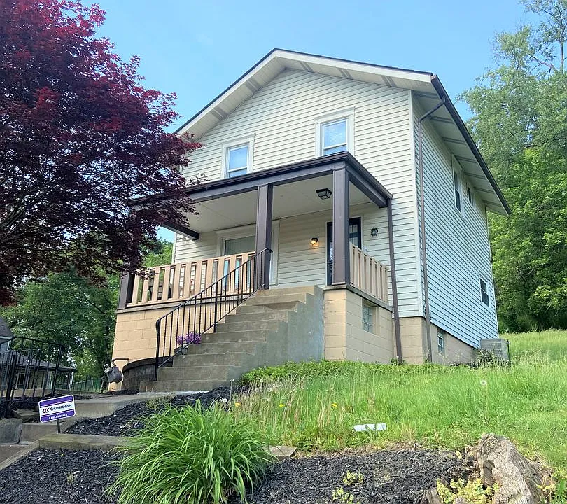 1345 Hulton Rd