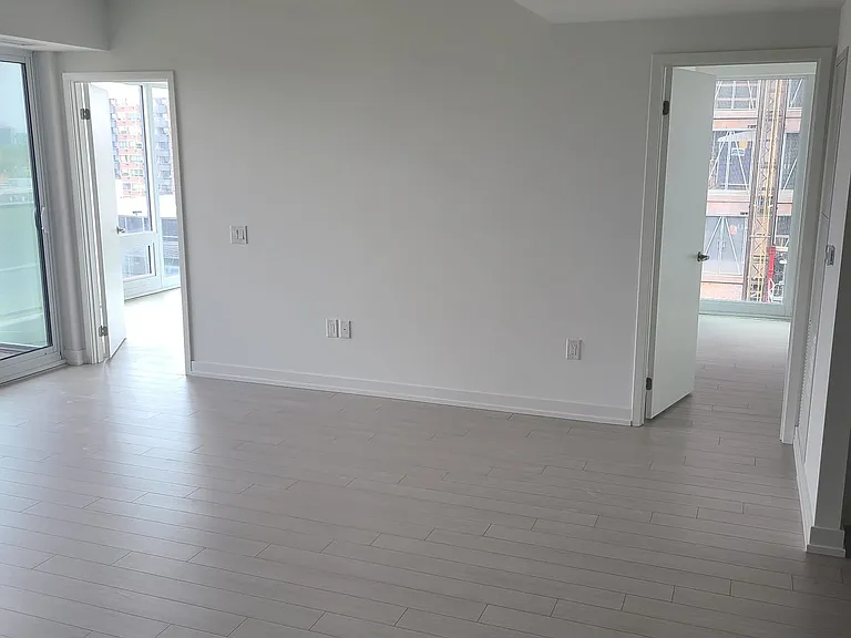 4010 Eglinton Ave W #1021 — Photo 6