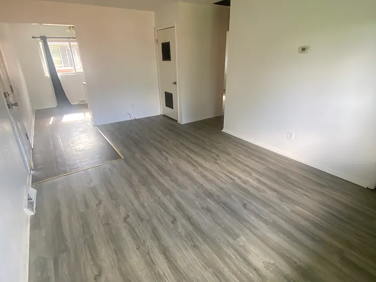 3212 E Manhattan Blvd #2 — Photo 8