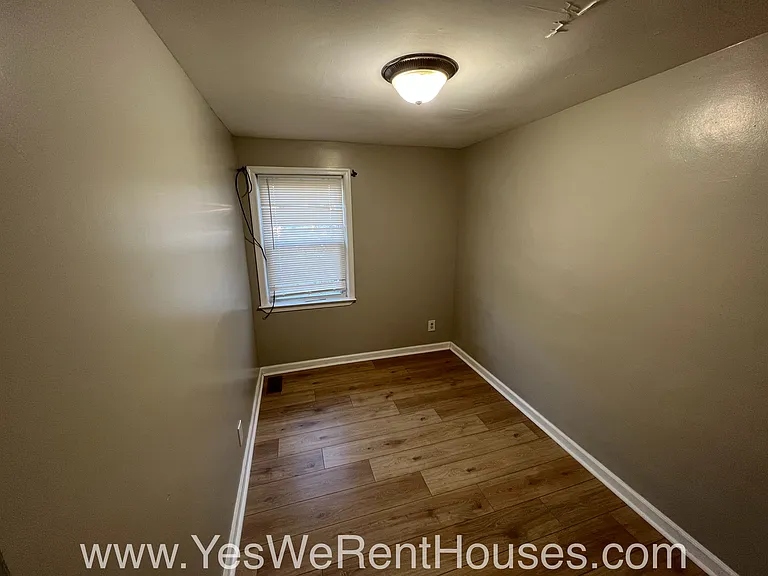2801 Hinsdale Dr — Photo 7