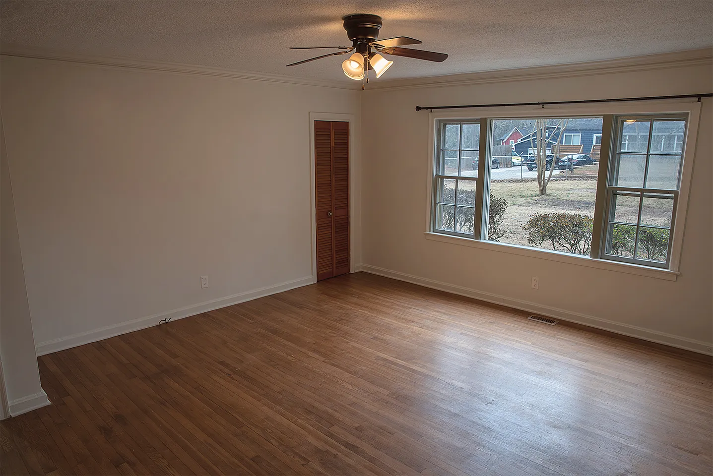 2 bed, 1600 sqft, $1,400 — Photo 4